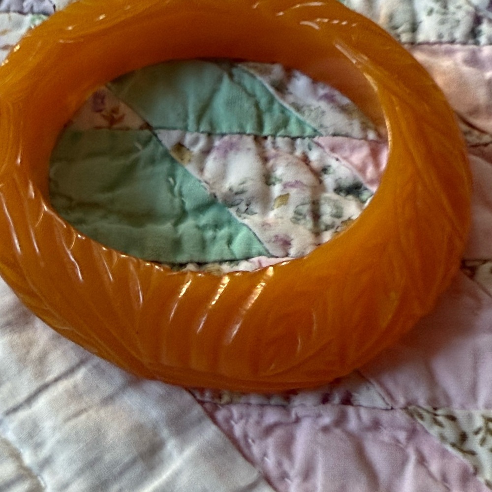Vintage Carved Translucent Orange Art Deco Bakelite Bangle Bracelet
